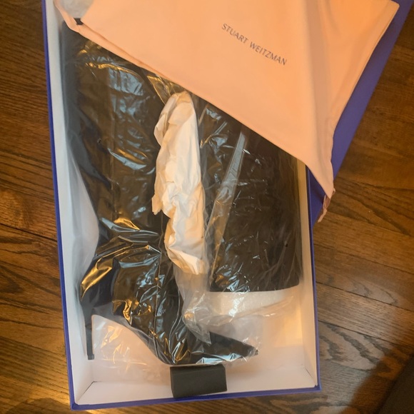 New Stuart 85 To-The-Knee Boot Stretch Suede Never worn! With box + boot bag - Picture 7 of 13
